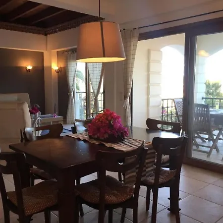 Ruzgar 4bed Tilkicik Cd. * Yalıkavak